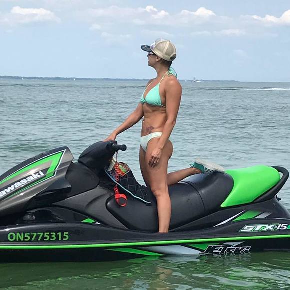 Meet your Posher, Kristie - Picture 1 of 1